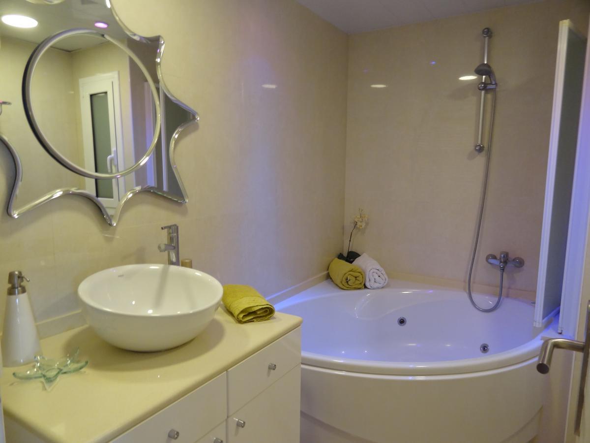 Апартаменты Ground Floor Sea View Сиджес Экстерьер фото